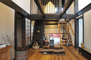 個展のお礼と展示継続のご案内