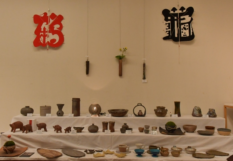 アルネ4階アートギャラリーで作州の民芸・ものづくり展が始まりました