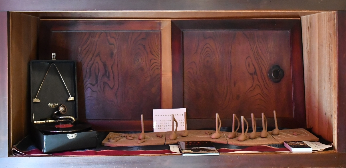 津山城東に作品を展示しています